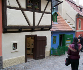 case Vicolo d’Oro o Alchimisti Praga